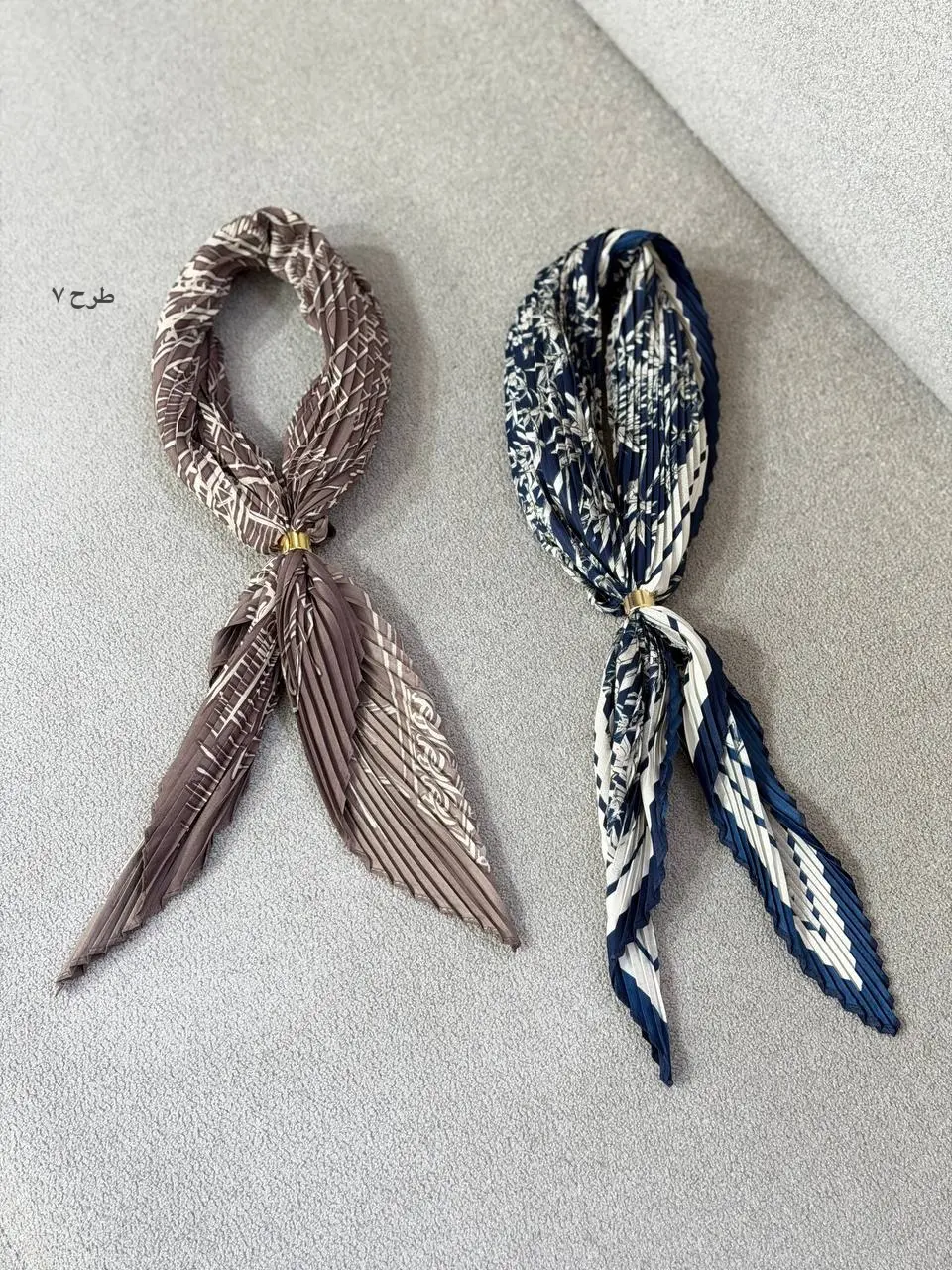 مینی اسکارف ساتن